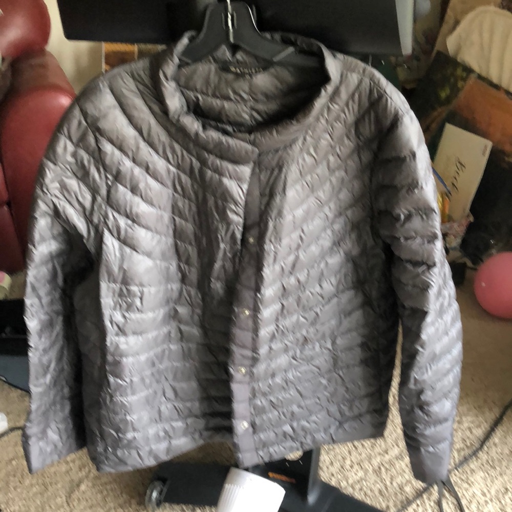 Athleta winter light weight puffer jacket